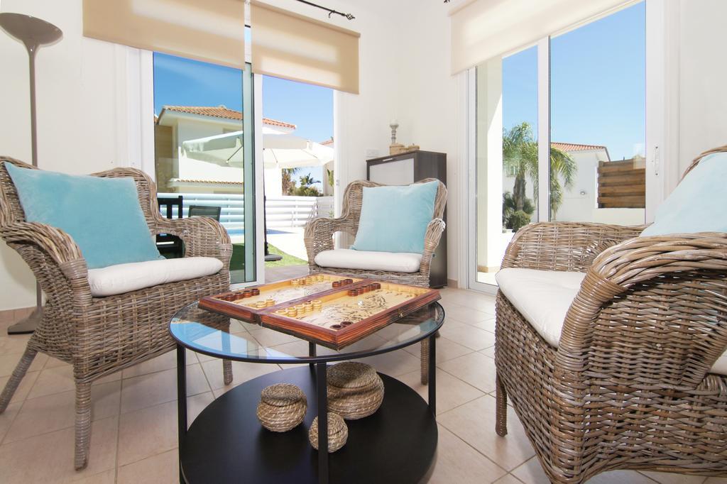 Villa Celine Protaras Exterior photo